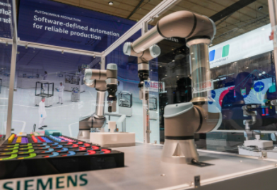 Siemens стимулирует промышленные инновации с помощью искусственного интеллекта и экологически чистых технологий: полный анализ стратегической структуры к 2025 году
