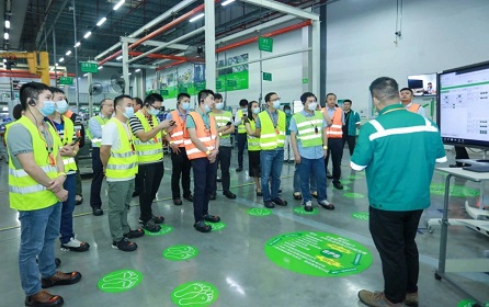 Schneider Electric представляет новые Galaxy VXL UPS, ведущие инновации в Megawatt Scale UPS